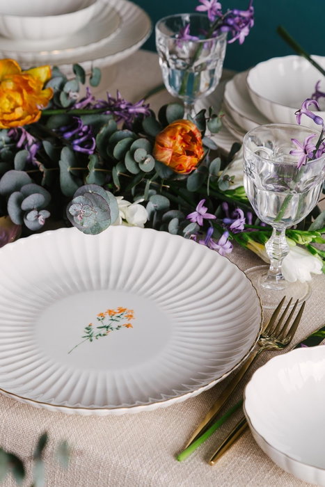 Hermia Juego de Platos de Servicio de Porcelana de 27 cm, 6 Piezas, Multicolor Hermia Juego de Platos de Servicio de Porcelana de 27 cm, 6 Piezas, Multicolor